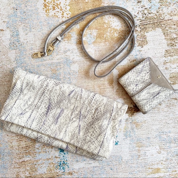 Stella & Dot Handbags - Stella & Dot Snakeskin Covet Waverley and Wallet